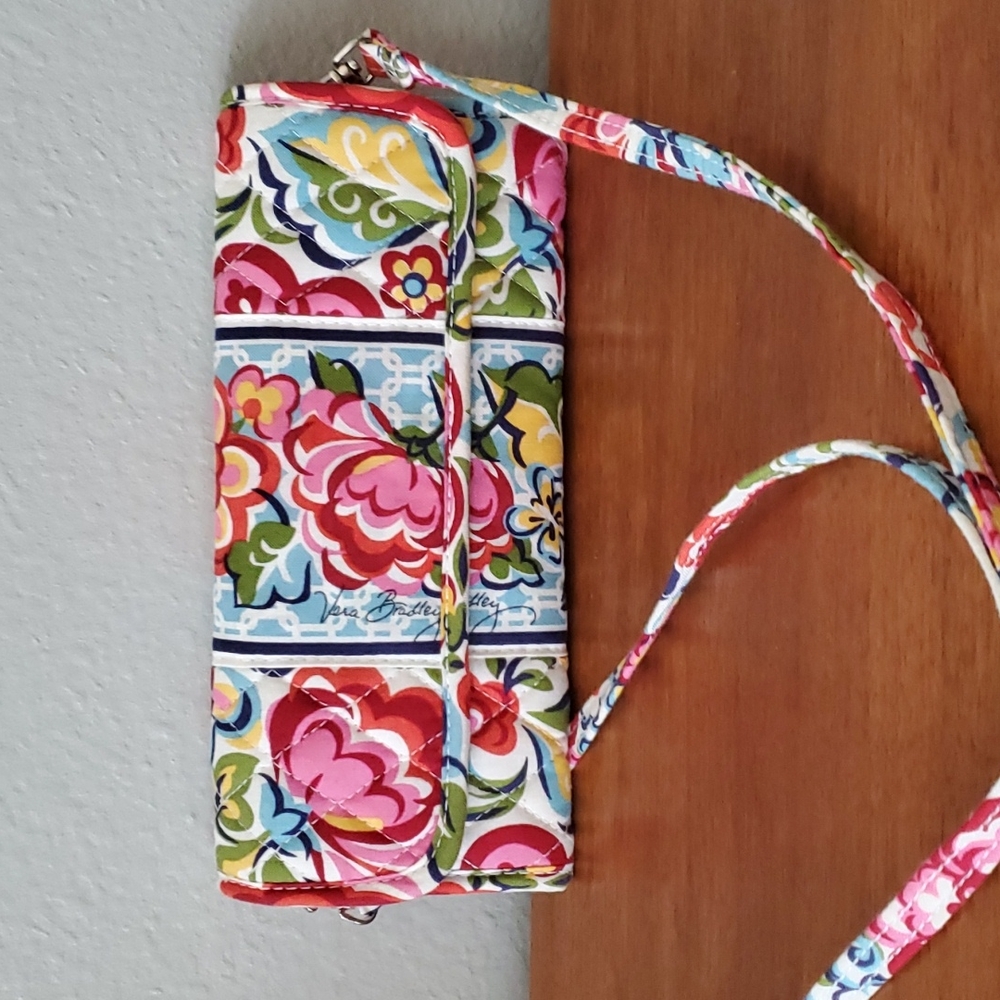 Vera Bradley cross body